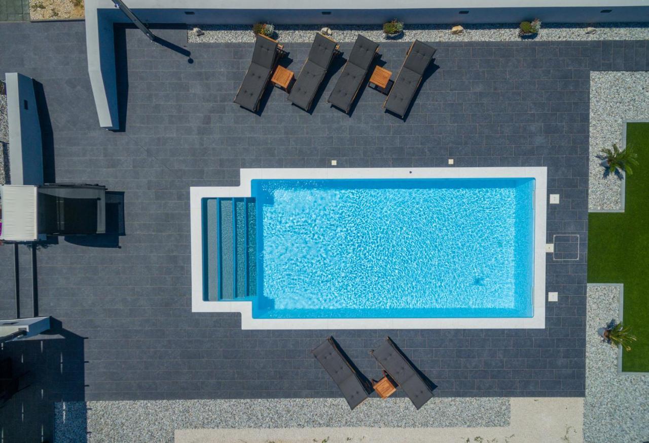 Villa Perini Dvori Donji Zemunik Ngoại thất bức ảnh