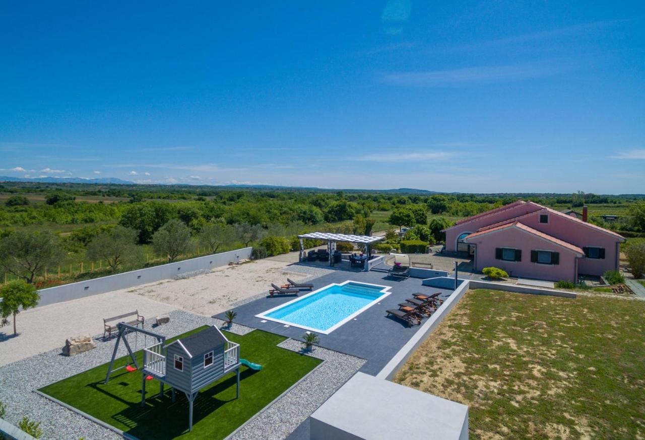 Villa Perini Dvori Donji Zemunik Ngoại thất bức ảnh