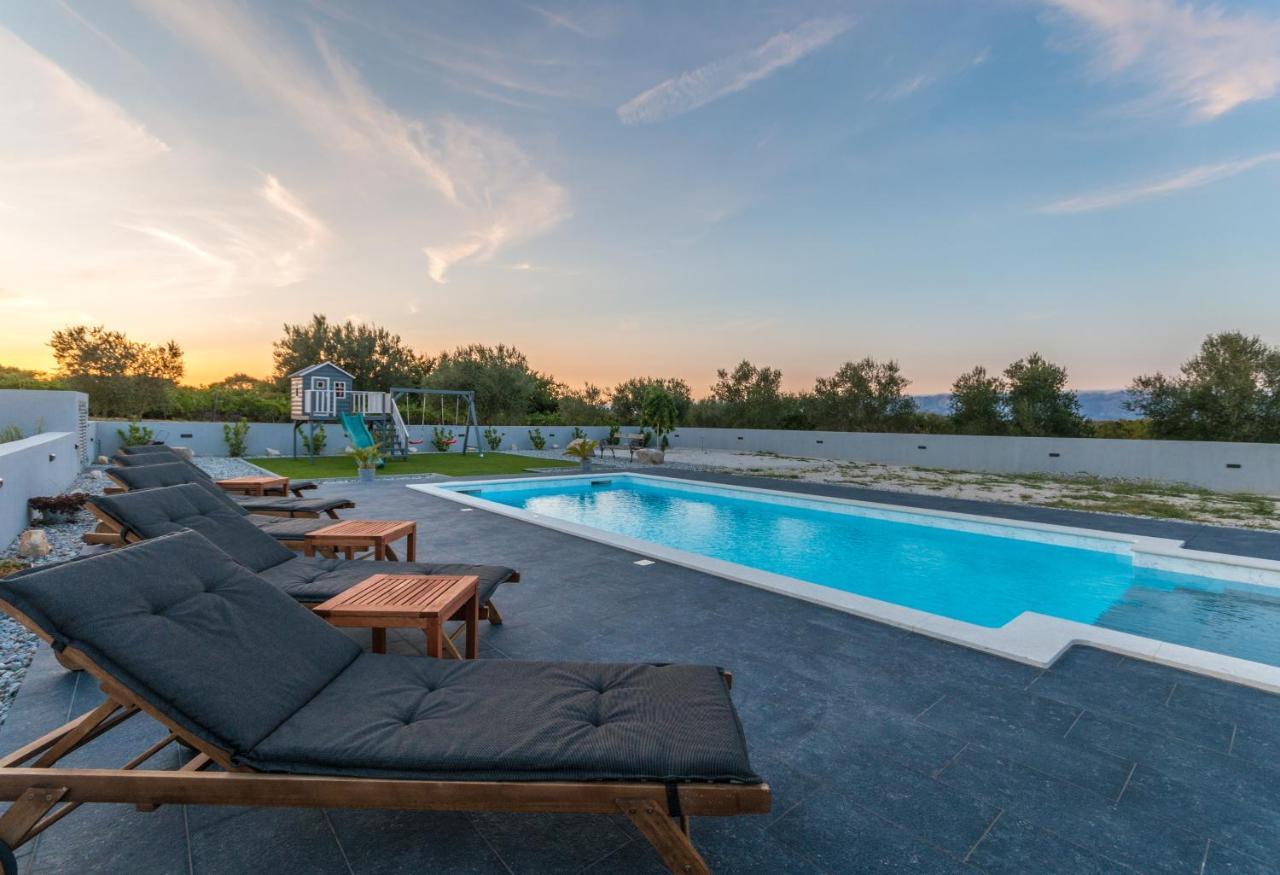 Villa Perini Dvori Donji Zemunik Ngoại thất bức ảnh