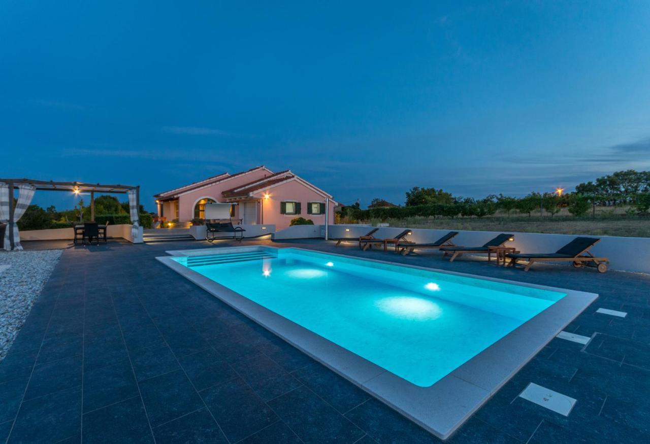 Villa Perini Dvori Donji Zemunik Ngoại thất bức ảnh