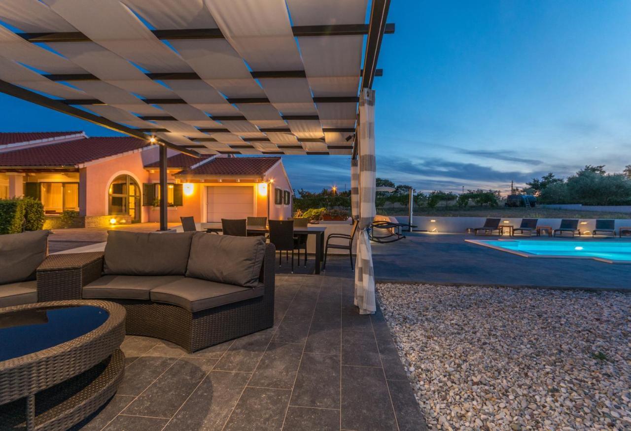 Villa Perini Dvori Donji Zemunik Ngoại thất bức ảnh