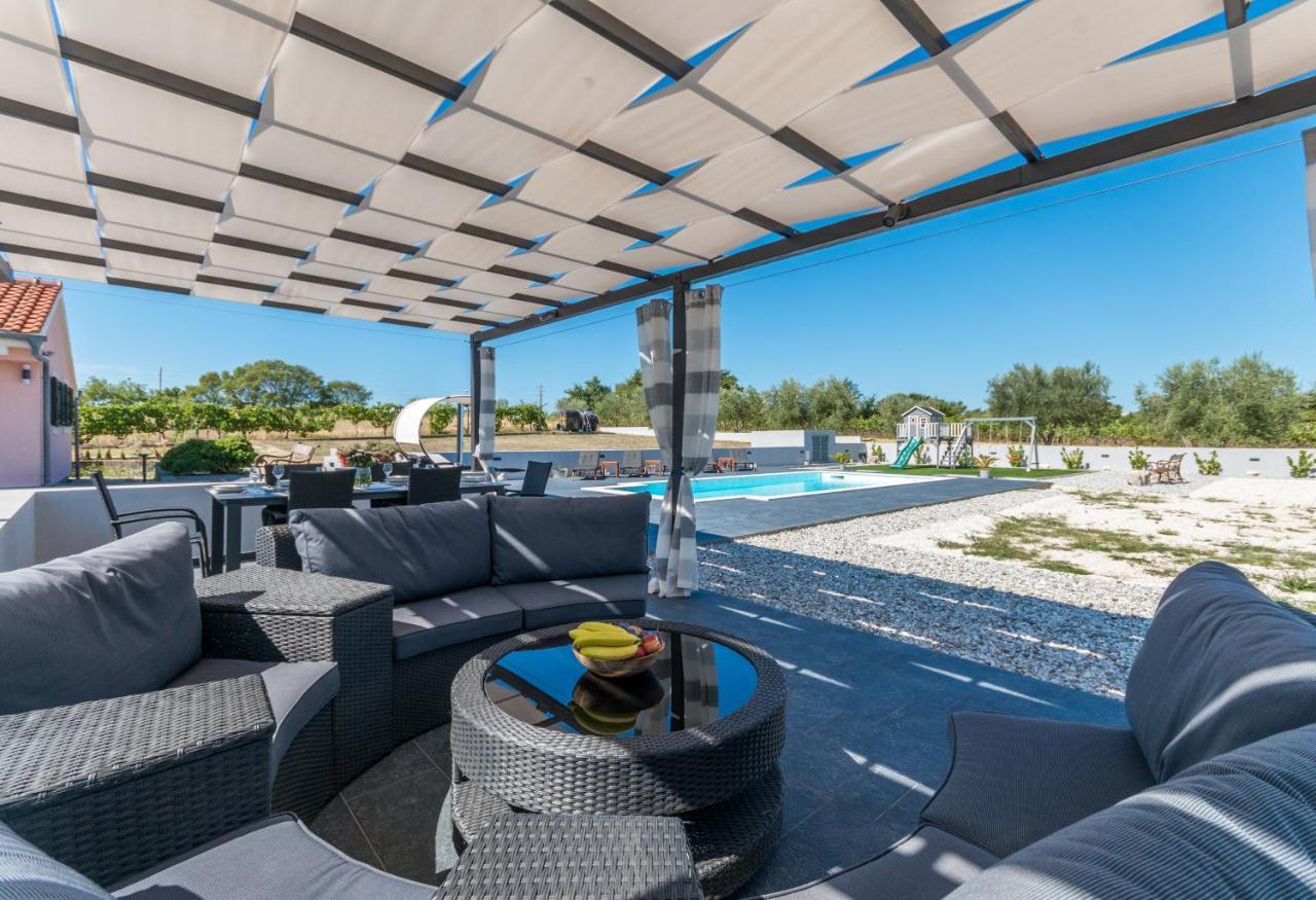 Villa Perini Dvori Donji Zemunik Ngoại thất bức ảnh