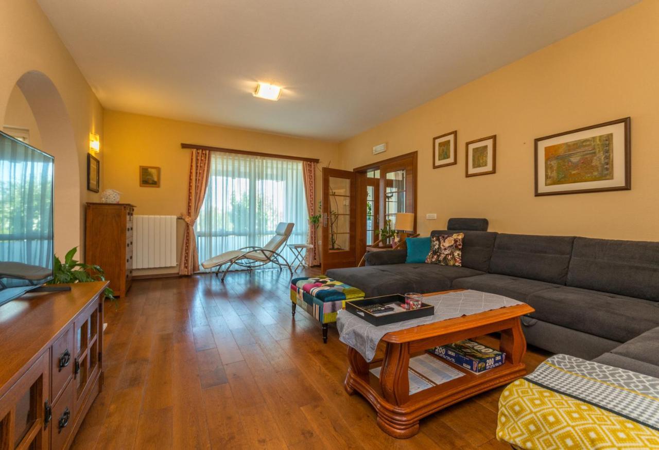 Villa Perini Dvori Donji Zemunik Ngoại thất bức ảnh