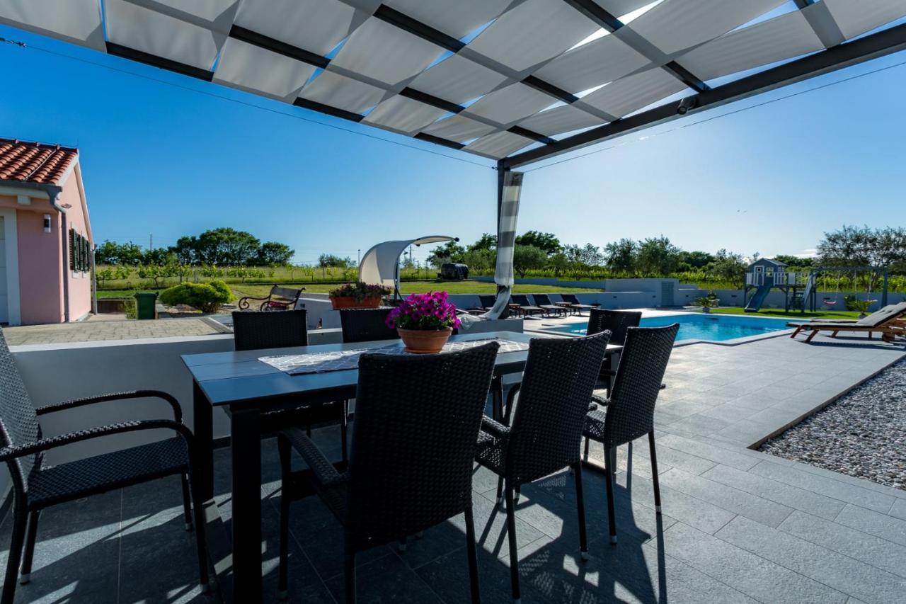 Villa Perini Dvori Donji Zemunik Ngoại thất bức ảnh