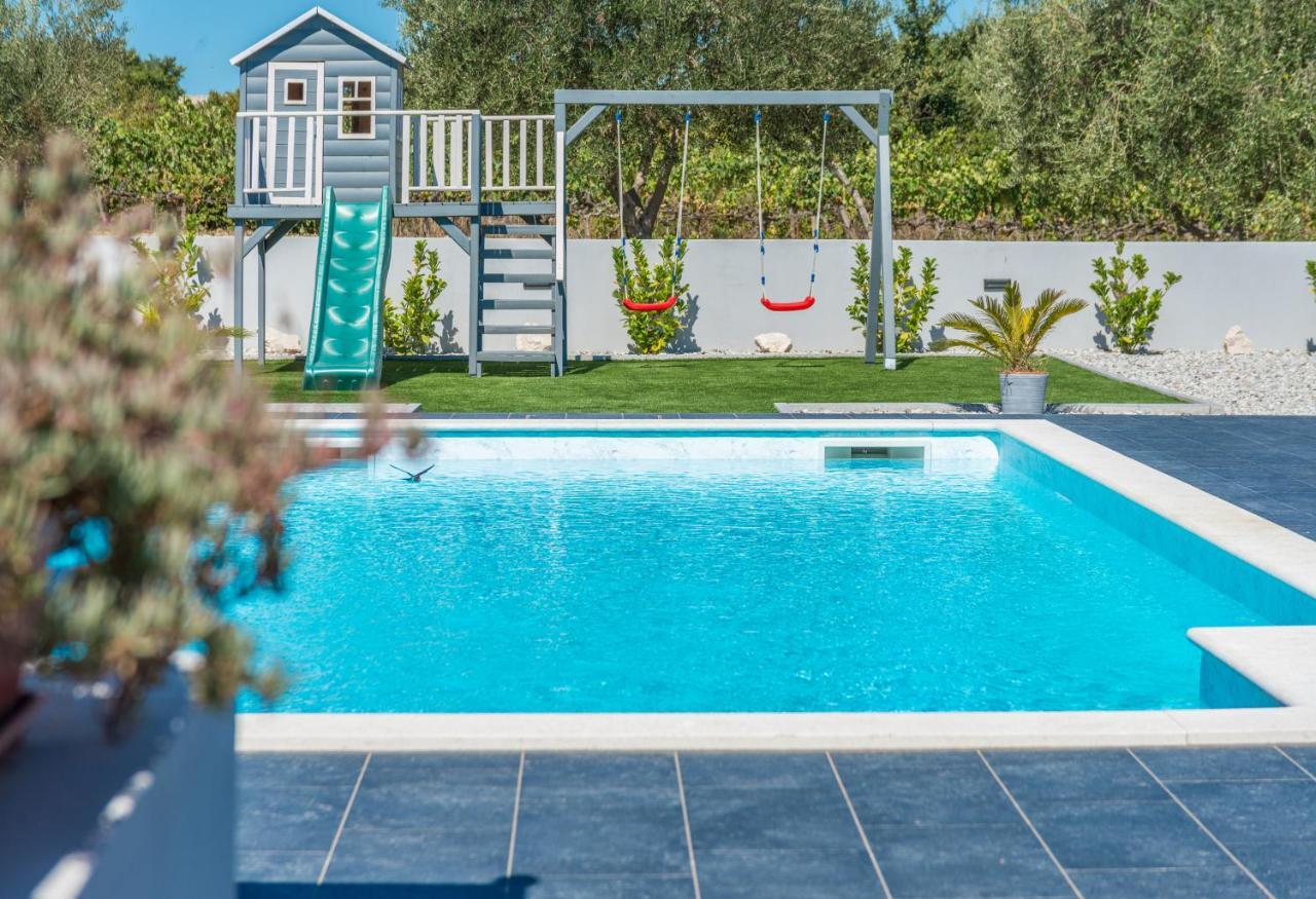 Villa Perini Dvori Donji Zemunik Ngoại thất bức ảnh